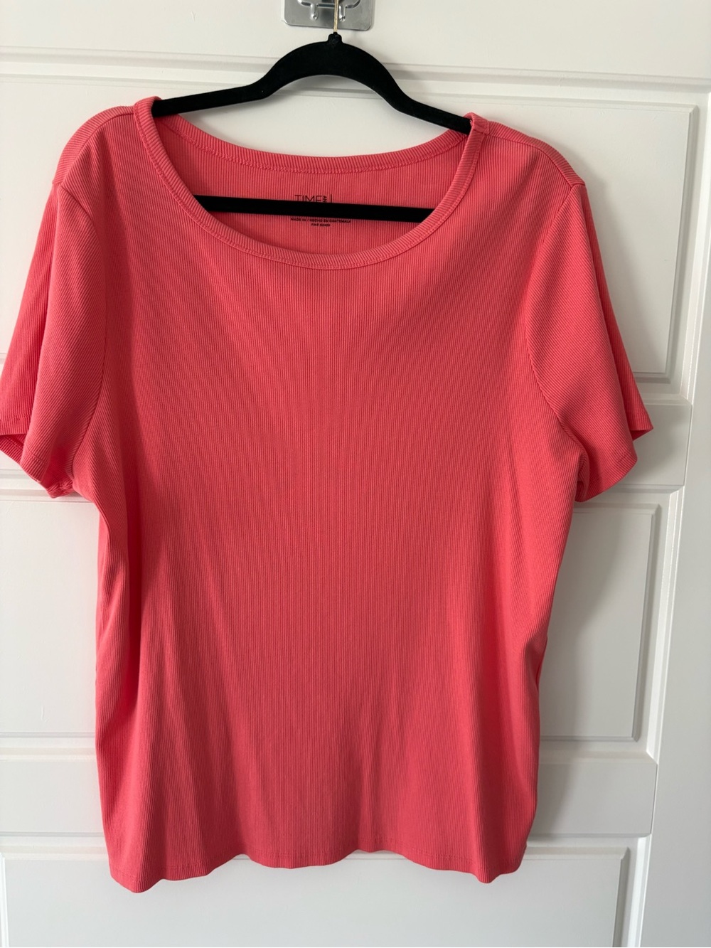 Time And Tru Ribbed Scoop Neck Tee Shirt. Salmon Color. Size XXL